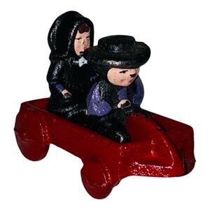 Vintage Cast Iron Amish Boy Girl Red Wagon 1997 John Wright Figurines  A929